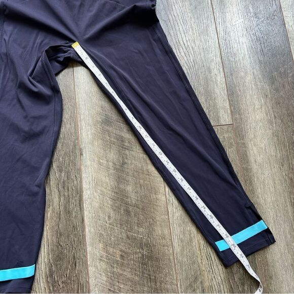 Zyia Navy Strap Deluxe Hi-Rise Leggings Size 8-10 24” Active Athletic Pants - Picture 7 of 12